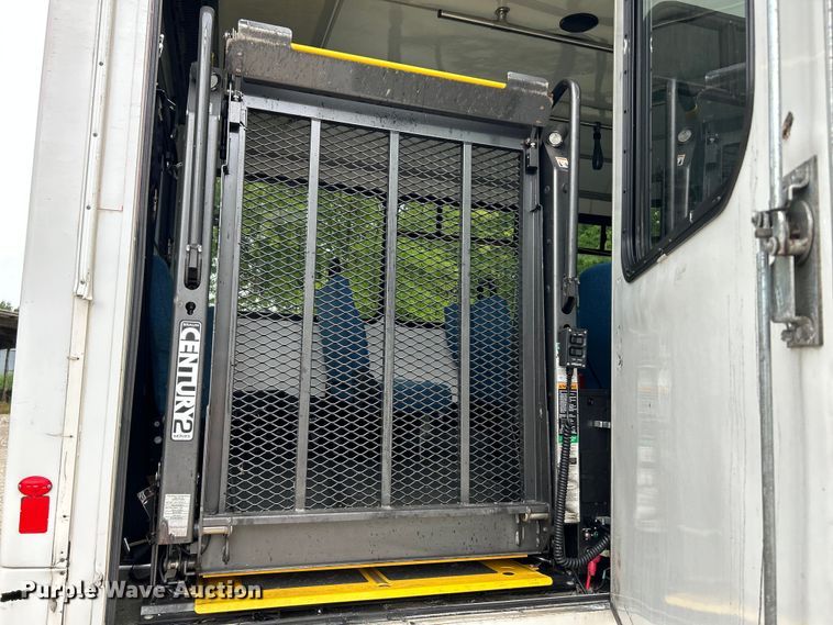 image for item OK9778 2012 Freightliner S2C  shuttle bus