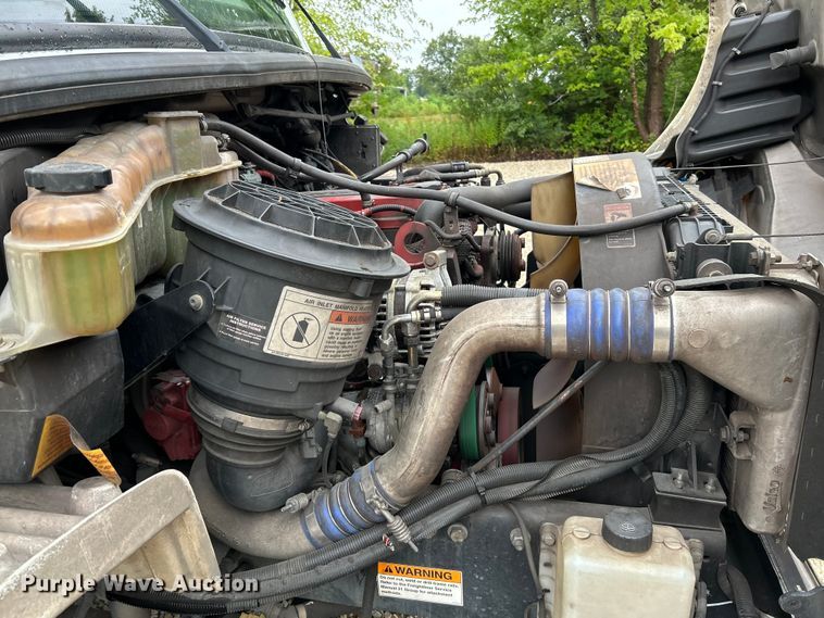 image for item OK9778 2012 Freightliner S2C  shuttle bus