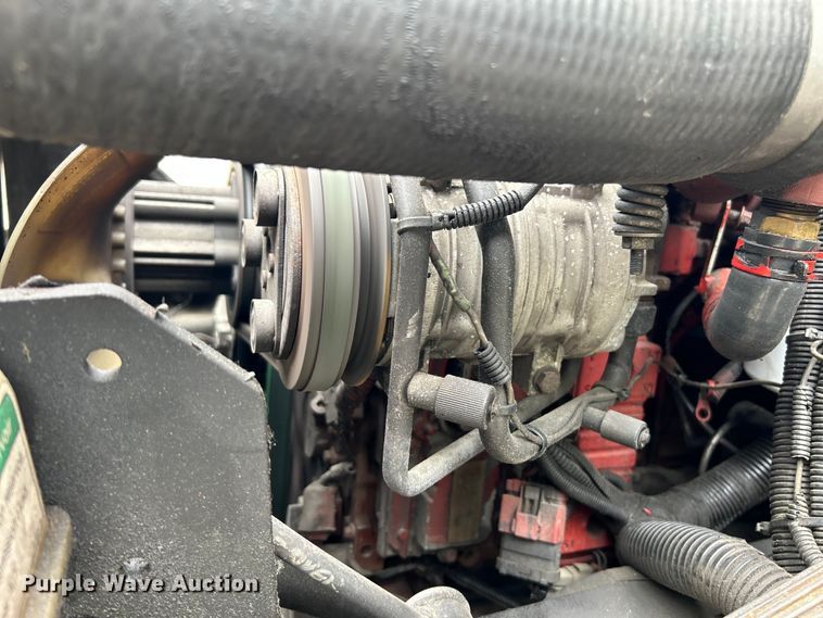 image for item OK9786 2012 Freightliner S2C  shuttle bus