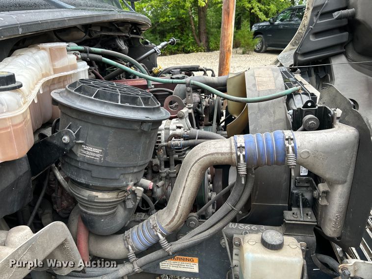 image for item OK9786 2012 Freightliner S2C  shuttle bus