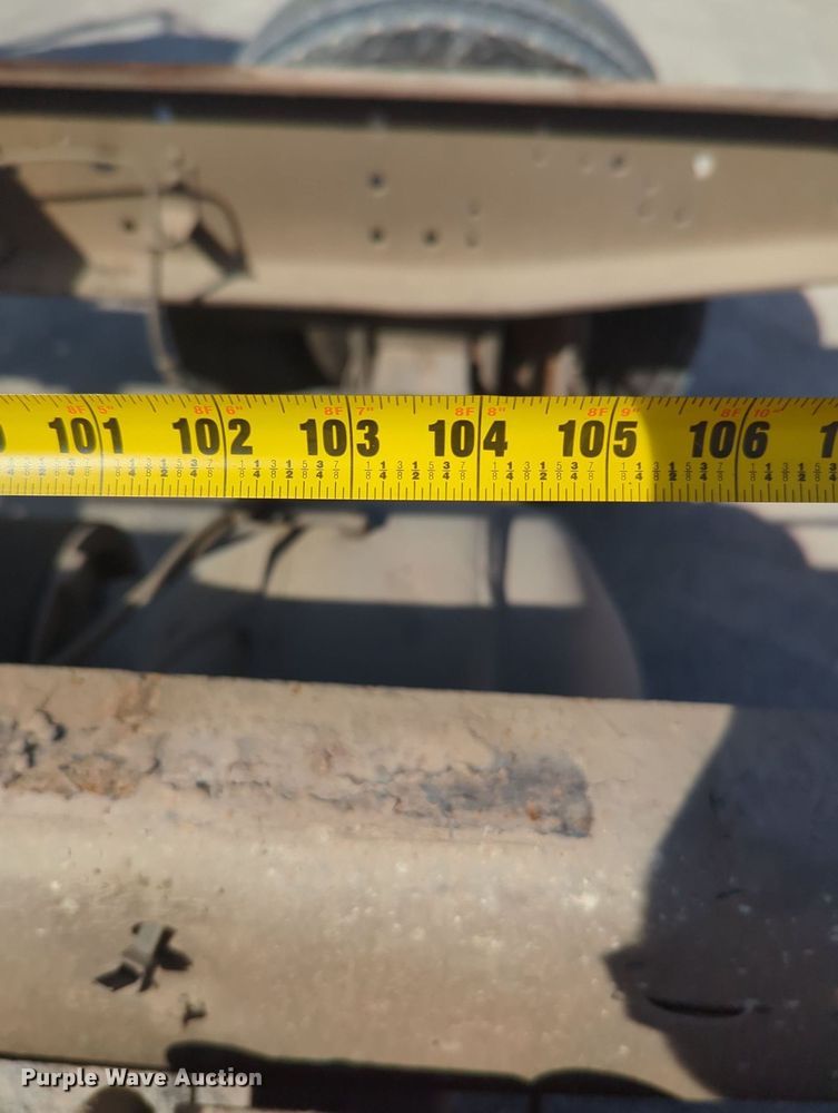 image for item OL9086 2006 International 4300  truck cab and chassis