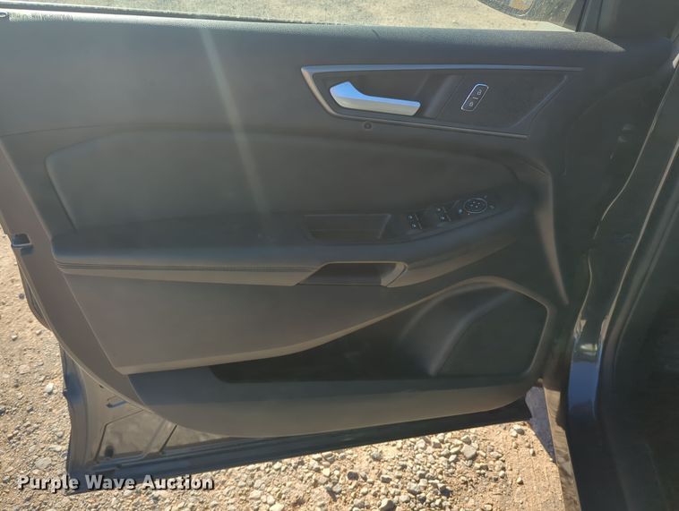 image for item OL9128 2020 Ford Edge  SUV