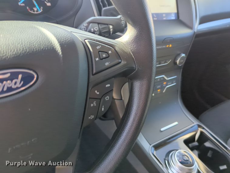 image for item OL9128 2020 Ford Edge  SUV