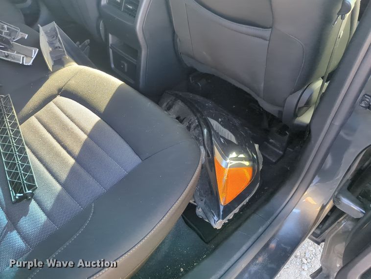 image for item OL9128 2020 Ford Edge  SUV