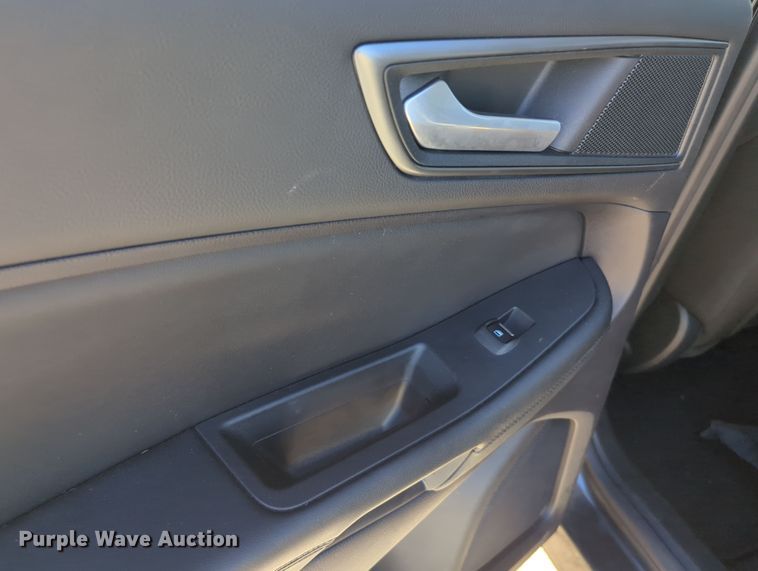 image for item OL9128 2020 Ford Edge  SUV