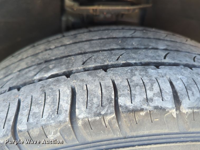 image for item OL9128 2020 Ford Edge  SUV