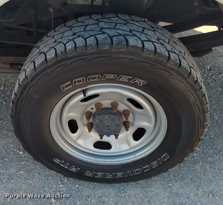 image for item OL9147 2016 Ford F250 Super Duty  Crew Cab pickup truck