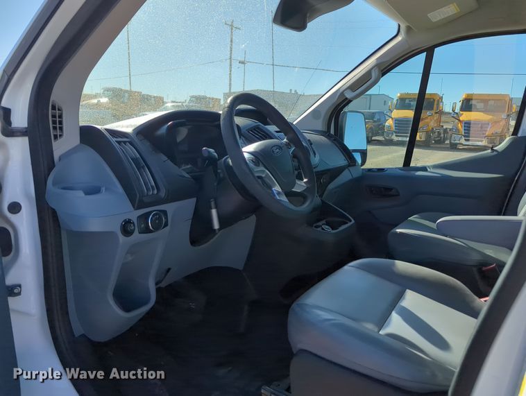 image for item OL9148 2018 Ford Transit 150  van