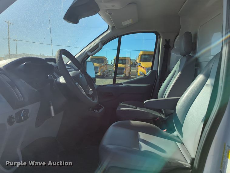 image for item OL9148 2018 Ford Transit 150  van