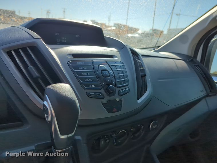 image for item OL9148 2018 Ford Transit 150  van