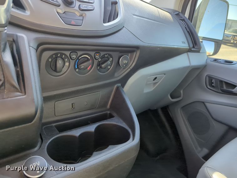 image for item OL9148 2018 Ford Transit 150  van