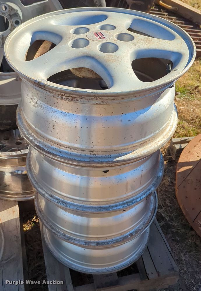 image for item OL9152 Automotive parts