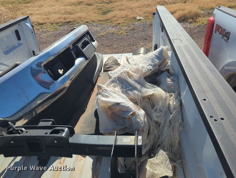 image for item OL9157 Ford  pickup truck bed