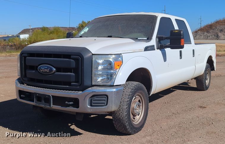 image for item OL9160 2016 Ford F250 Super Duty  Crew Cab pickup truck