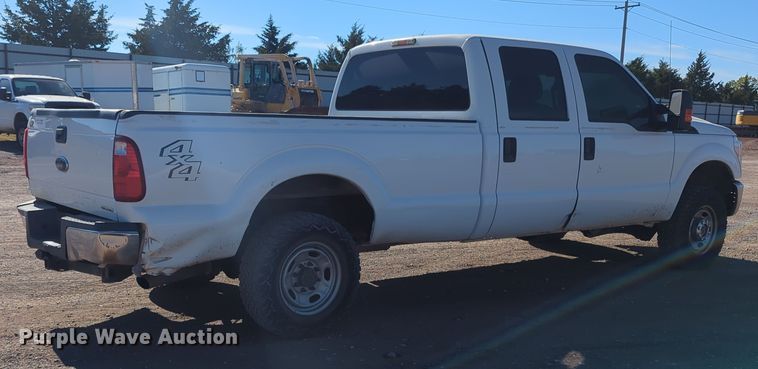 image for item OL9160 2016 Ford F250 Super Duty  Crew Cab pickup truck