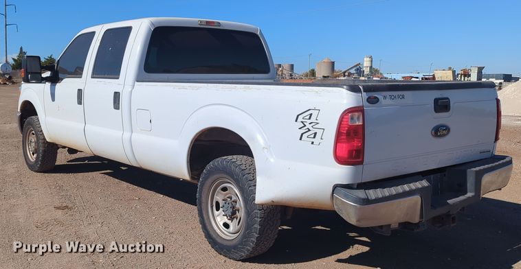 image for item OL9160 2016 Ford F250 Super Duty  Crew Cab pickup truck