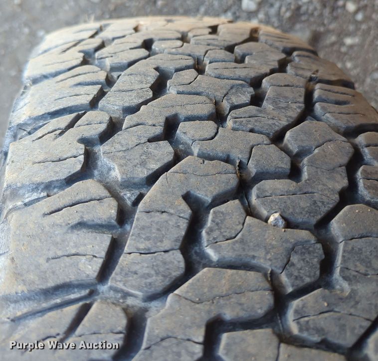 image for item OL9160 2016 Ford F250 Super Duty  Crew Cab pickup truck