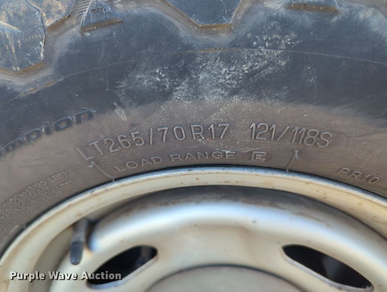 image for item OL9160 2016 Ford F250 Super Duty  Crew Cab pickup truck