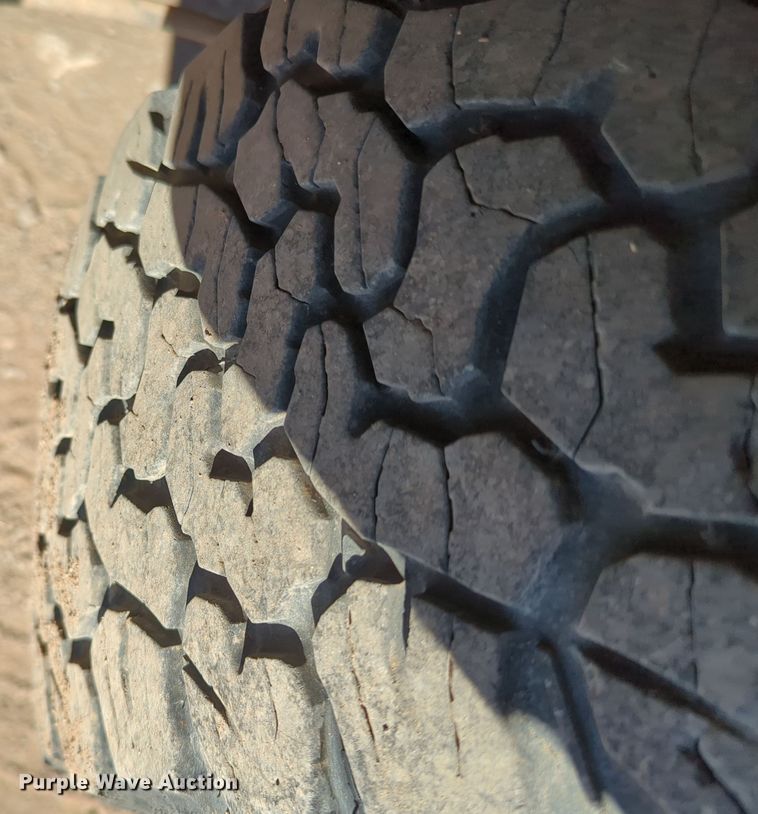 image for item OL9160 2016 Ford F250 Super Duty  Crew Cab pickup truck