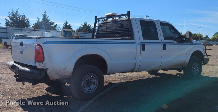 image for item OL9161 2015 Ford F250 Super Duty  Crew Cab pickup truck