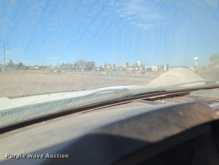 image for item OL9161 2015 Ford F250 Super Duty  Crew Cab pickup truck