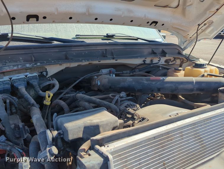 image for item OL9161 2015 Ford F250 Super Duty  Crew Cab pickup truck