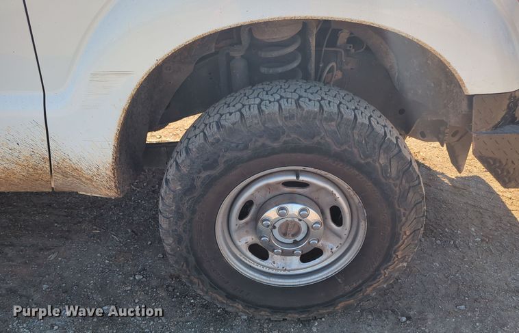 image for item OL9161 2015 Ford F250 Super Duty  Crew Cab pickup truck