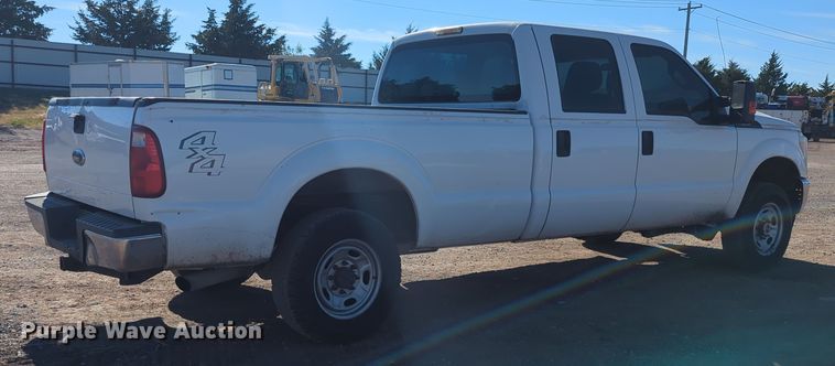 image for item OL9162 2016 Ford F250 Super Duty  Crew Cab pickup truck