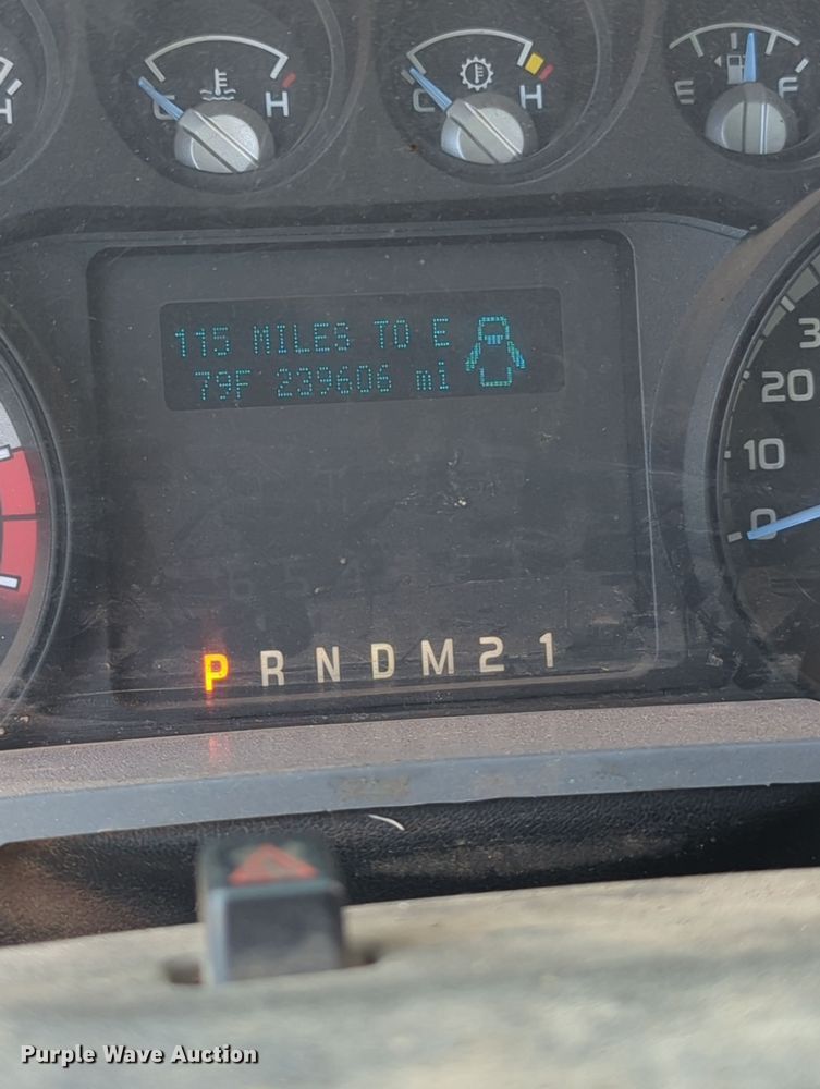 image for item OL9162 2016 Ford F250 Super Duty  Crew Cab pickup truck