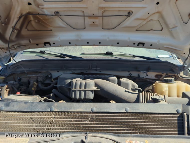 image for item OL9162 2016 Ford F250 Super Duty  Crew Cab pickup truck