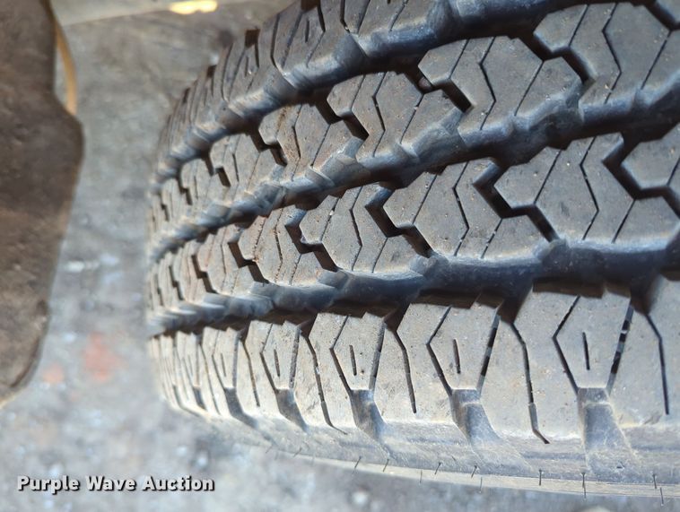 image for item OL9162 2016 Ford F250 Super Duty  Crew Cab pickup truck