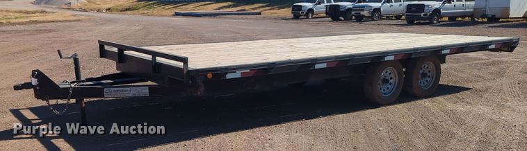 image for item OL9164 2016 Horse Creek  flatbed trailer