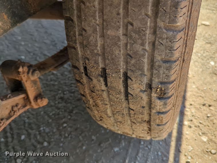 image for item OL9164 2016 Horse Creek  flatbed trailer