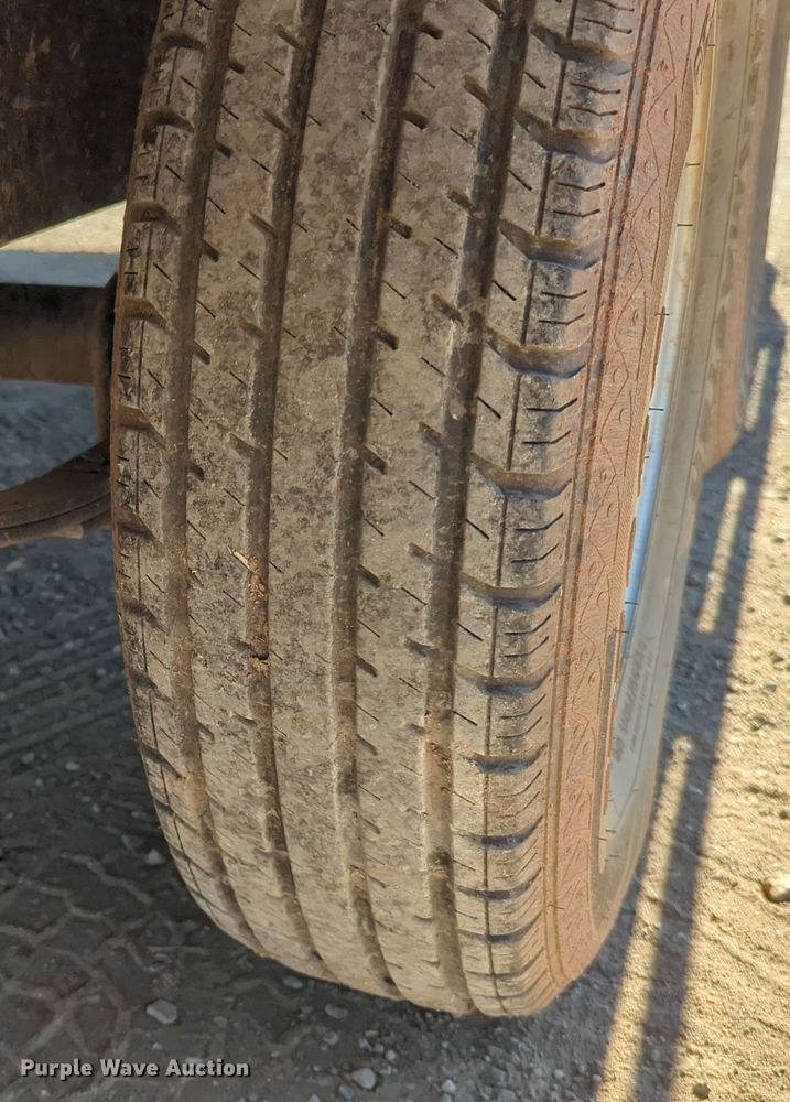 image for item OL9164 2016 Horse Creek  flatbed trailer