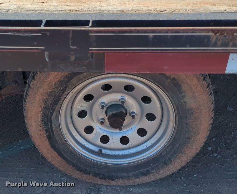 image for item OL9164 2016 Horse Creek  flatbed trailer