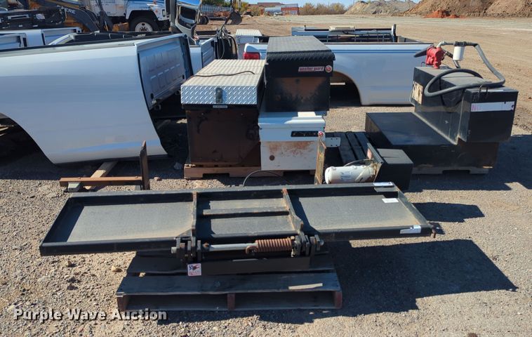 image for item OL9165 Automotive parts