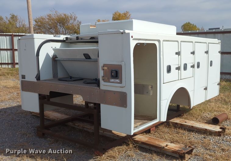 image for item OL9174 Maranda  utility bed