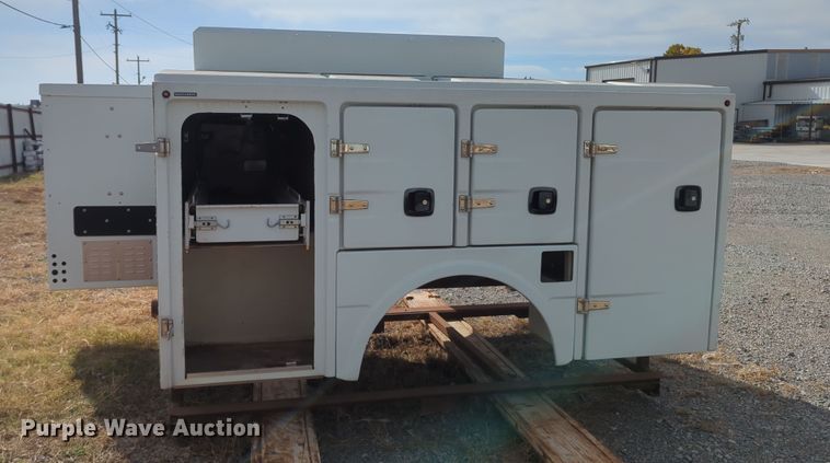 image for item OL9174 Maranda  utility bed