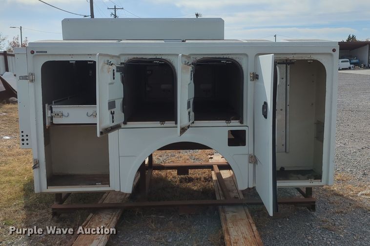 image for item OL9174 Maranda  utility bed