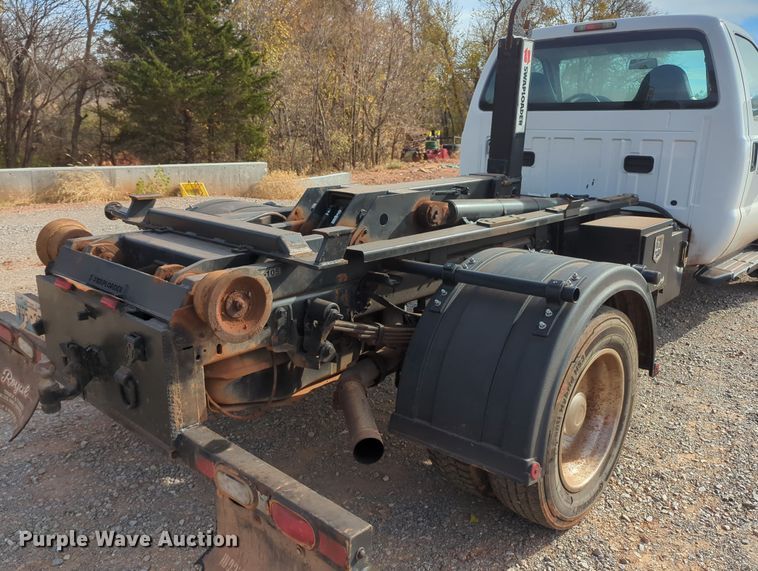 image for item OL9175 2010 Ford F550 Super Duty XL  hook lift truck