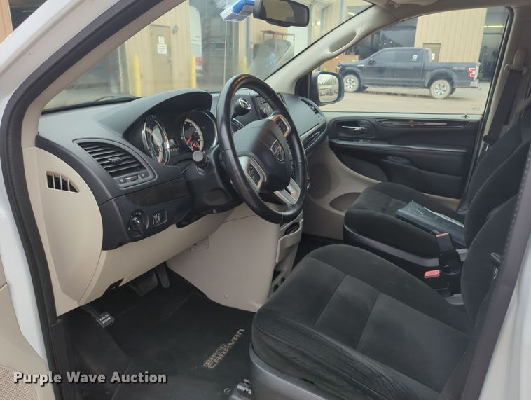 image for item OL9177 2016 Dodge Grand Caravan  van