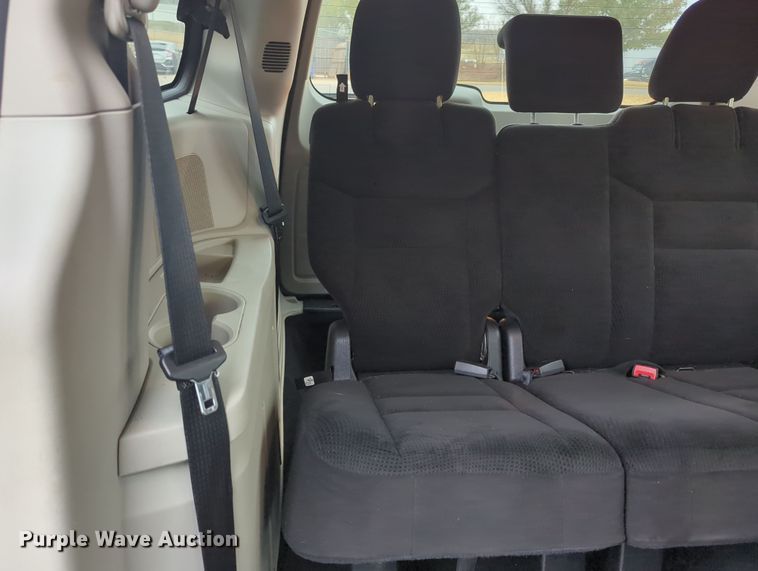 image for item OL9177 2016 Dodge Grand Caravan  van