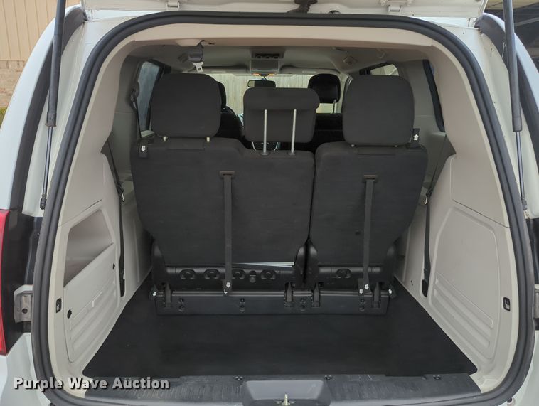 image for item OL9177 2016 Dodge Grand Caravan  van