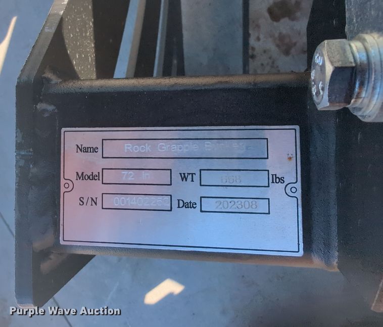 image for item OL9196 2023  skid steer grapple bucket