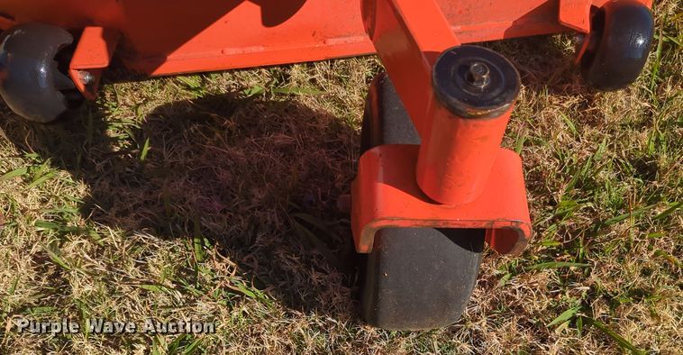 image for item OL9198 Kubota Z421KW  ZTR lawn mower