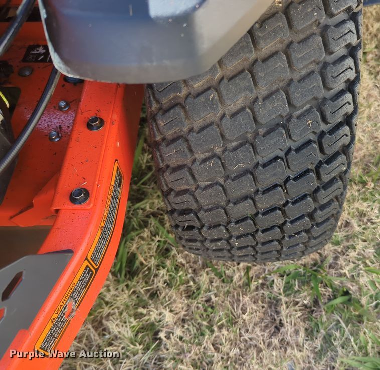 image for item OL9198 Kubota Z421KW  ZTR lawn mower