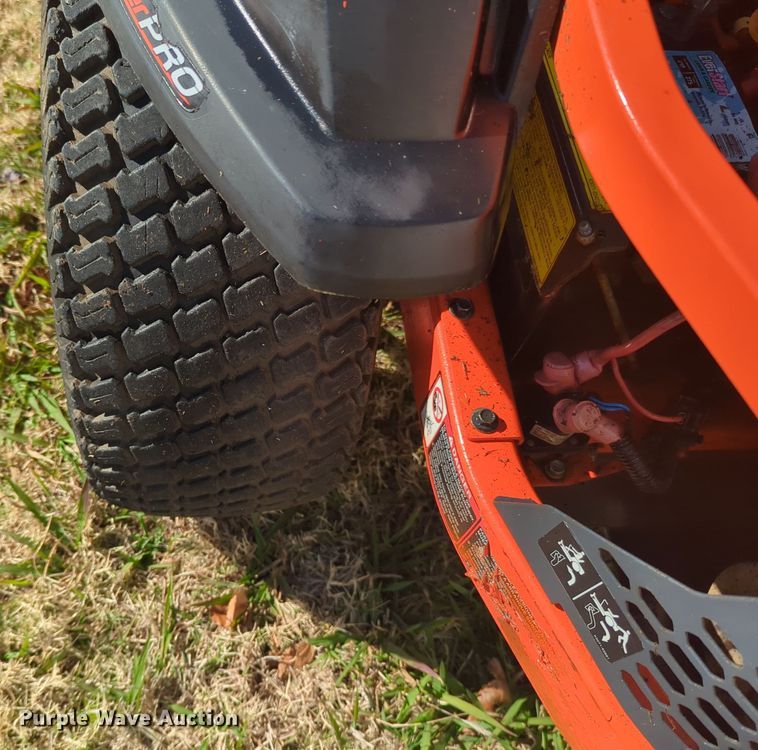 image for item OL9198 Kubota Z421KW  ZTR lawn mower