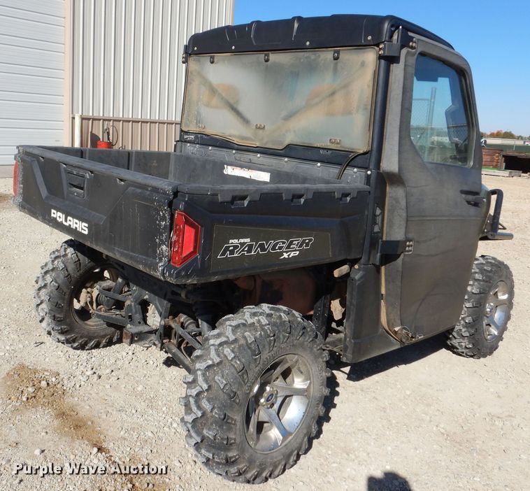 image for item OL9327 2013 Polaris Ranger XP 900  utility vehicle