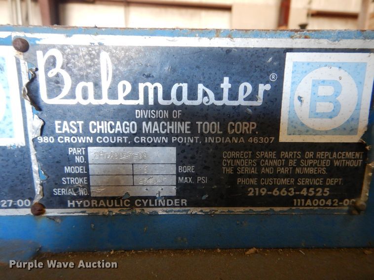 image for item OL9360 Balemaster 372AJLPUXZ9Z  horizontal baler