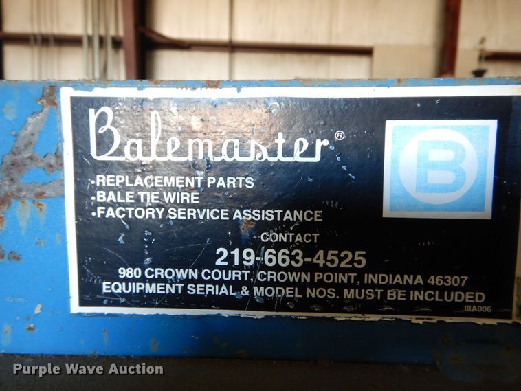 image for item OL9360 Balemaster 372AJLPUXZ9Z  horizontal baler